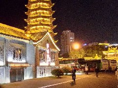 南京諾爾迅亮化告訴您如何選擇亮化工程公司？